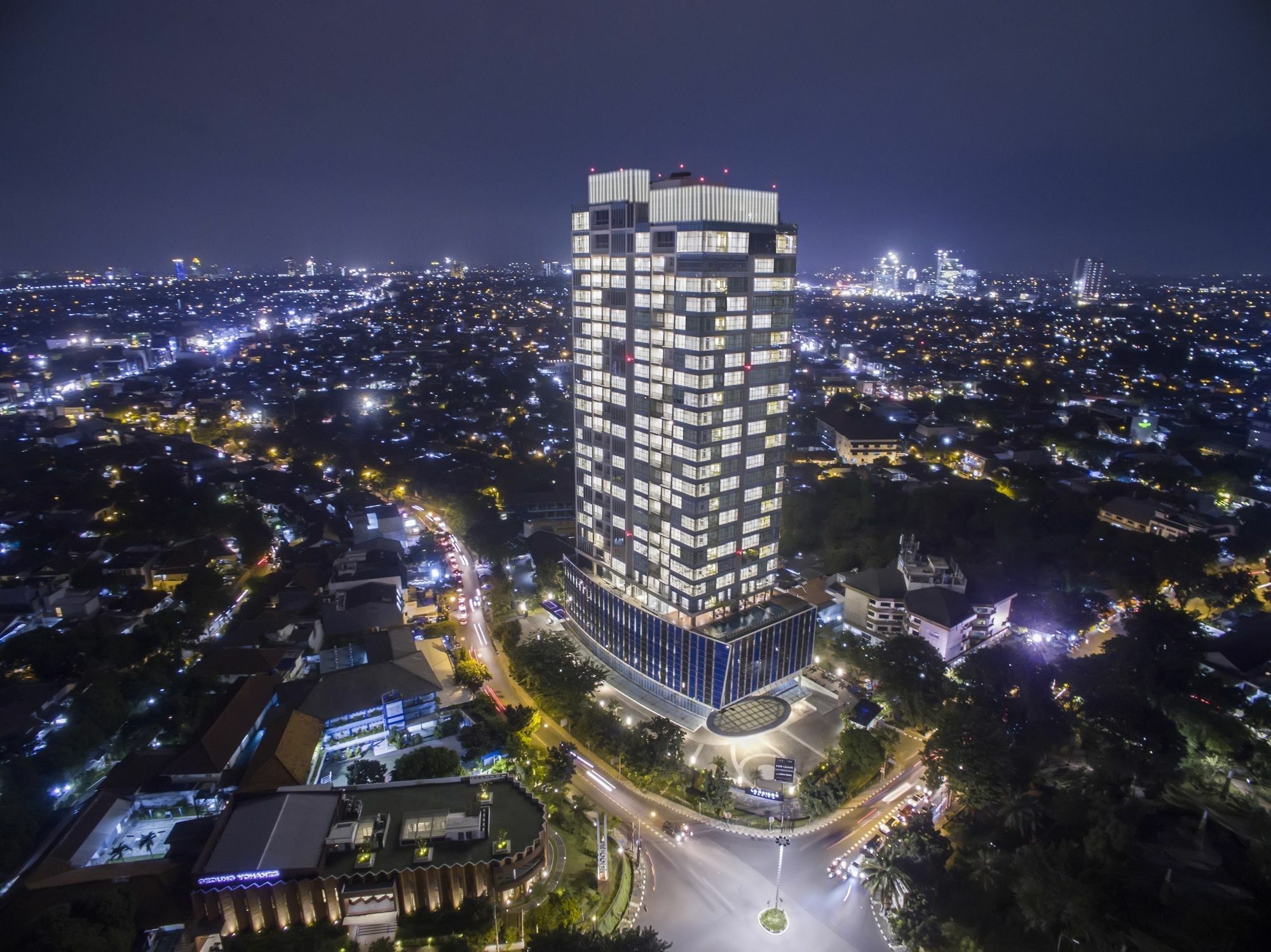 Oakwood Suites La Maison Jakarta Exterior photo